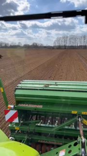 Markus aktuell: 🚜😄 Zur Zeit steht die Frühjahrsbestellung an🌱 #dörpen #ackerbau #frühjahrsbestellung #säen #sämaschine