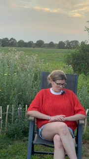 @netflixdocumentaries_  Wir wären bereit für eine Doku!🎥 #erntezeit #landwirtsfrau #netflix #doku